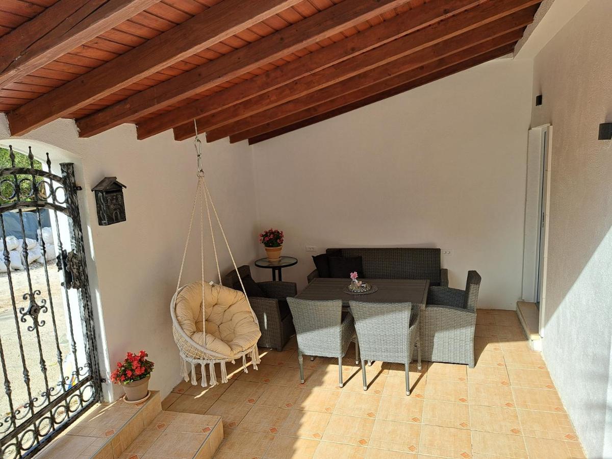 Apartments Brac Supetar Exterior photo